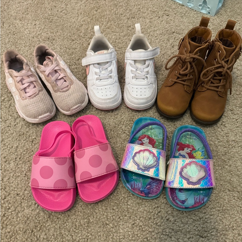 ⭐️Toddler Girl Shoe Bundle - Size 6⭐️